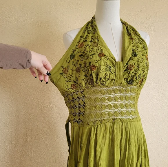 Vintage Embroidered Green Gauze Boho Halter Dress - Picture 7 of 8